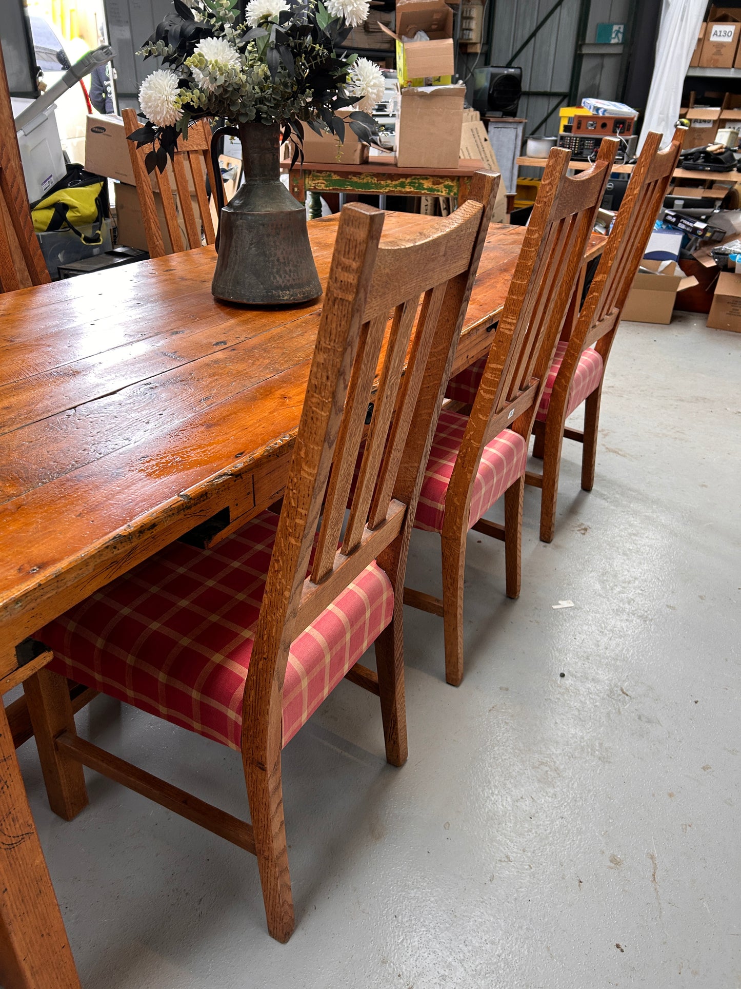 8 seater Dining Table with 6 Oak Chairs