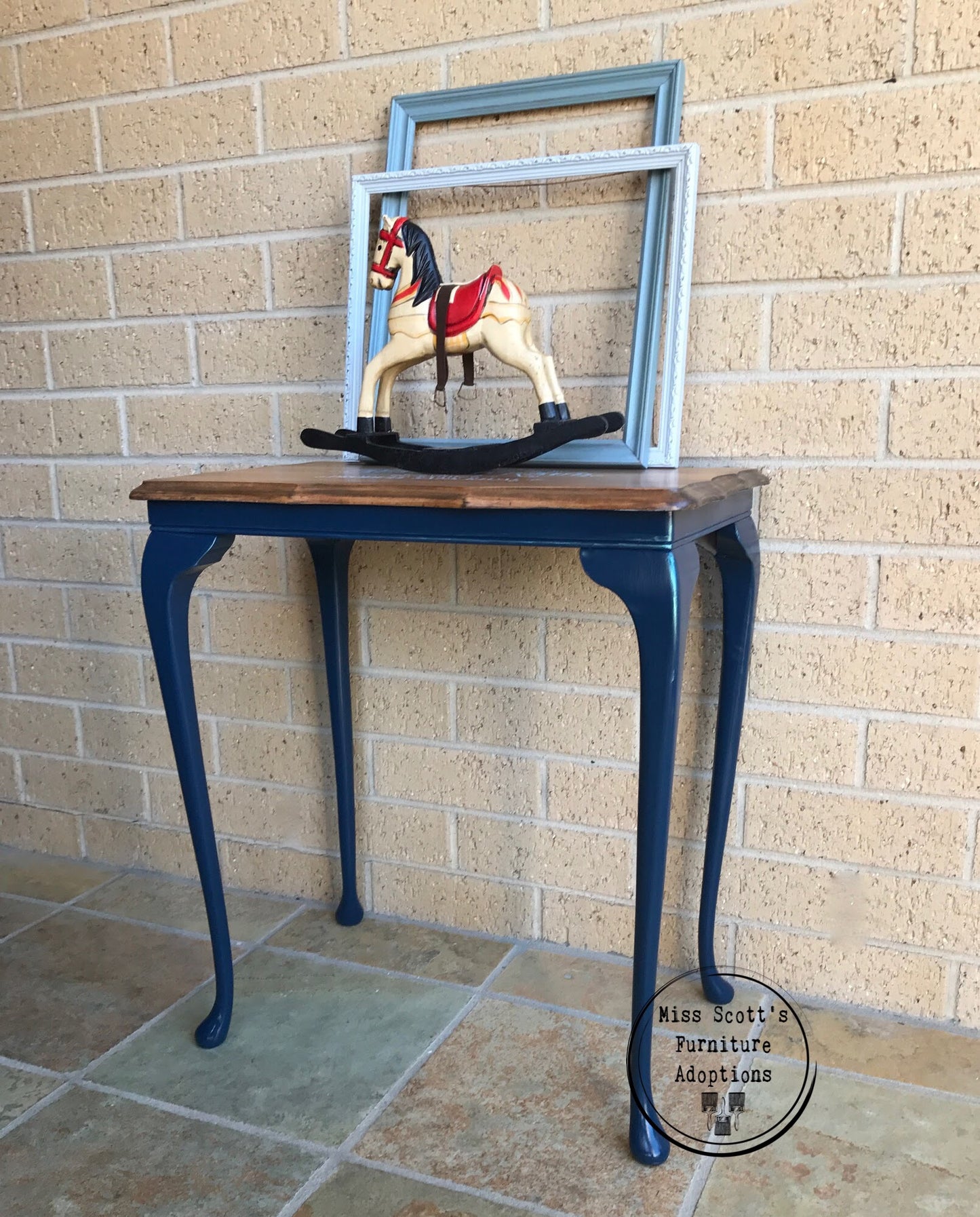 Queen Anne Occasional Table