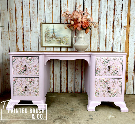 Protea Vintage Dresser