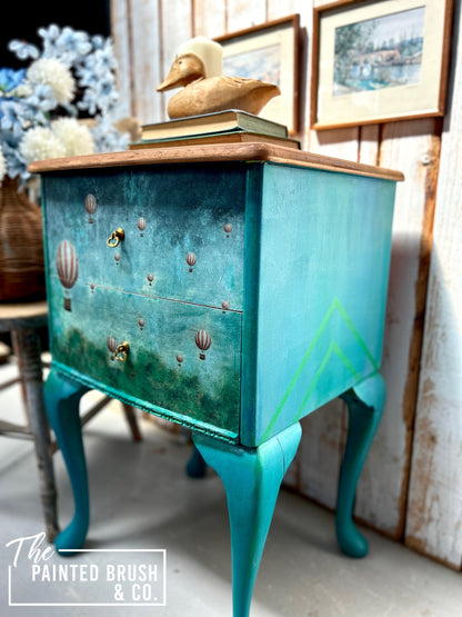Balloon’s Queen Anne drawers