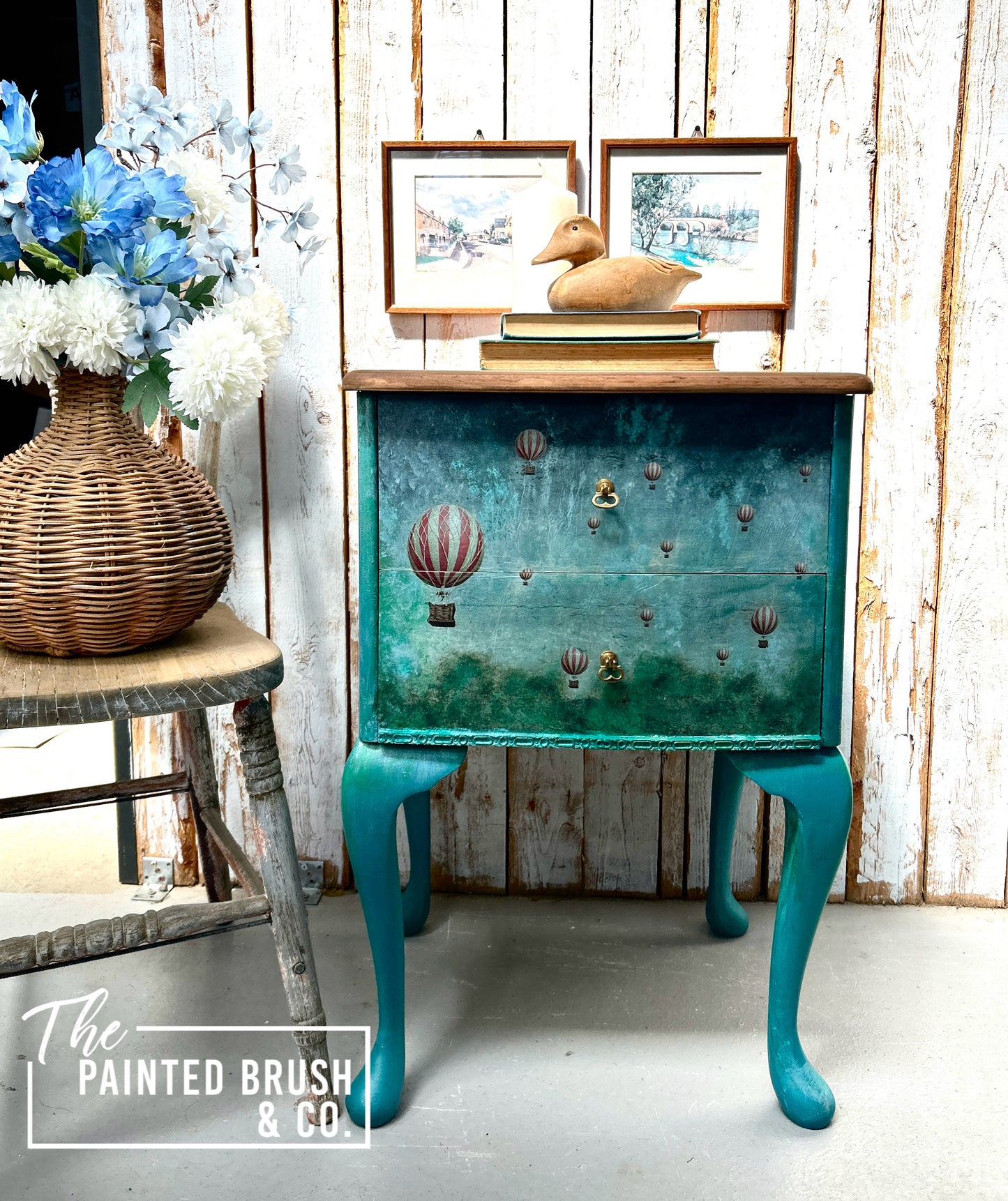 Balloon’s Queen Anne drawers