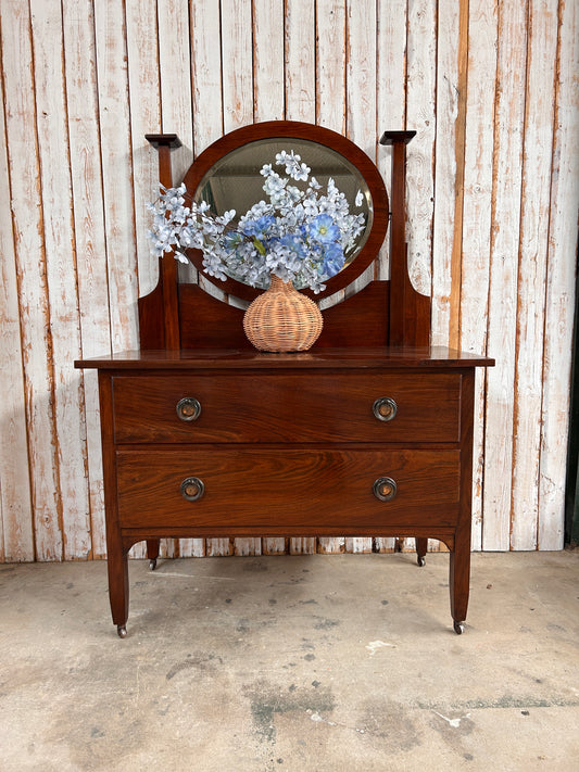 Vintage dresser