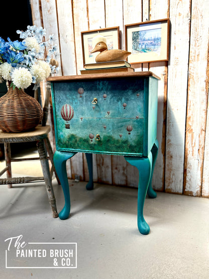 Balloon’s Queen Anne drawers