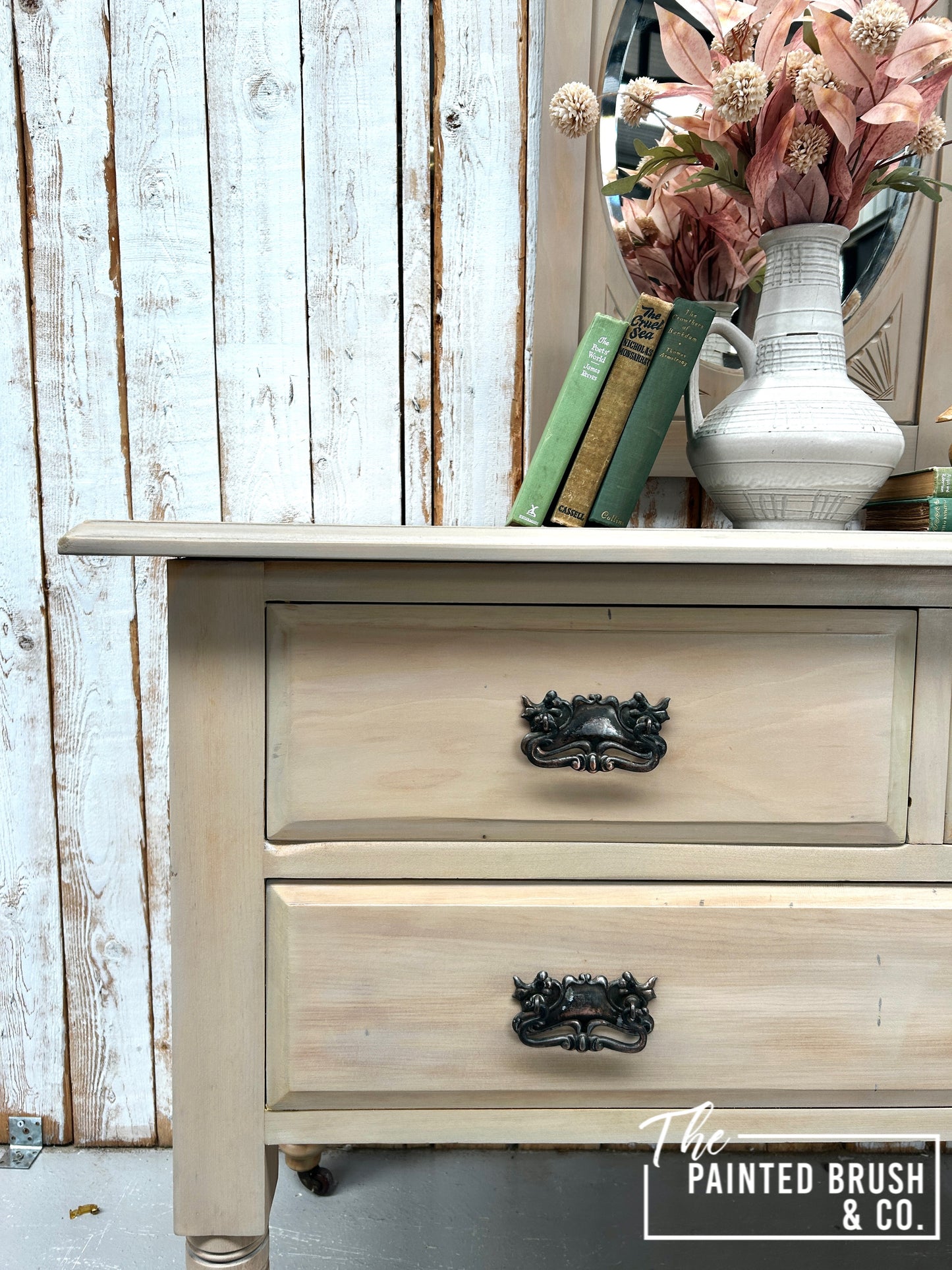 Washed Dressing Table with Carved Mirror