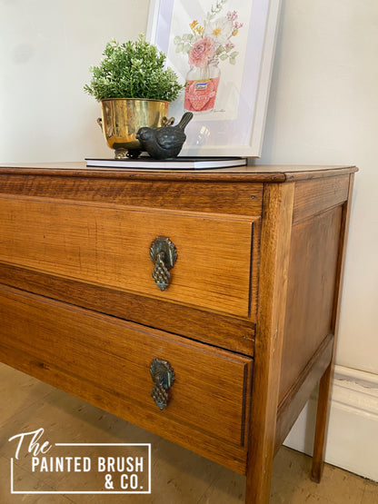 Vintage pine dresser